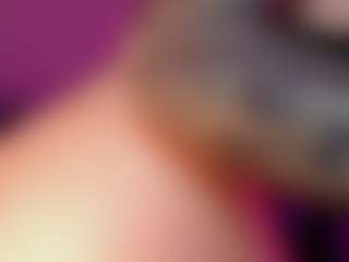 Live cam show with liilith_ - Shaved Pussy Curvy on Big Tits