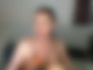 Live cam show with Carlalicious - Boots on Sweet Sext