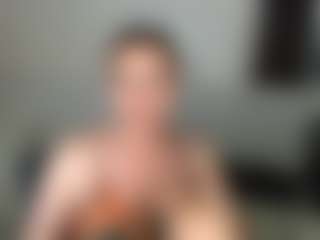 Live cam show with Carlalicious - Middle Aged on iamadamtest123.com