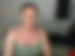 Live cam show with Carlalicious - Joi on TeamSkeetLive