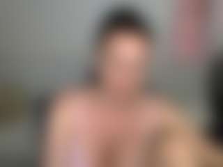 Live cam show with Carlalicious - Grey Eyes on Chatstar