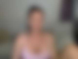 Live cam show with Carlalicious - Smoking on Camsoda