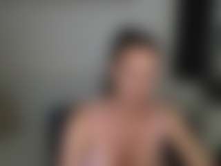 Live cam show with Carlalicious - Boots on Camsoda