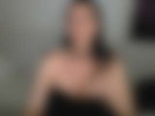 Live cam show with Carlalicious - Solo on Gym Cam Girls