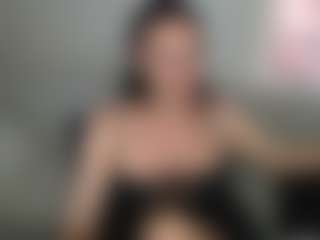 Live cam show with Carlalicious - Sph on Camsoda