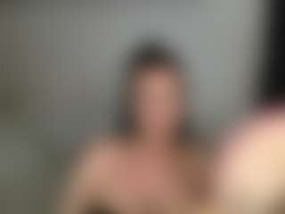 Carlalicious's Live Sex Cam Show