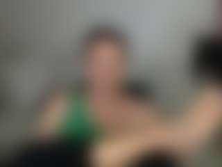 Live cam show with Carlalicious - Sph on Camsoda