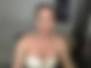 Live cam show with Carlalicious - Sph on Soda Cam