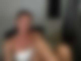 Live cam show with Carlalicious - Living Room on Strip Flash - Live Sex Shows