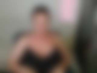 Live cam show with Carlalicious - Grey Eyes on madthumbs