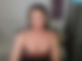 Live cam show with Carlalicious - Cosplay Big Tits on Latina Girls
