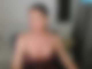 Live cam show with Carlalicious - Cosplay on Camversity