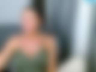Live cam show with Carlalicious - Anal Curvy on Camsoda