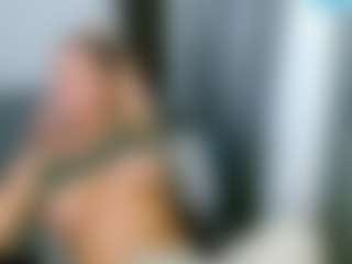 Carlalicious's Live Sex Cam Show
