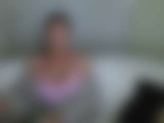 Live cam show with Carlalicious - Pantyhose on liverealitysex.com