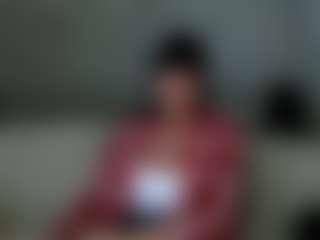 Live cam show with Carlalicious - Grey Eyes on Dolls Live