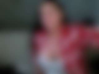 Spettacolo in cam dal vivo con Carlalicious - Grey Eyes su Camsoda