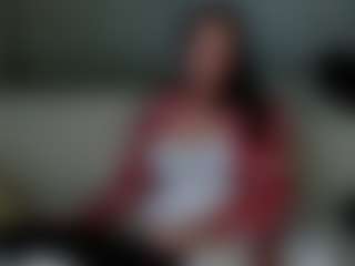 Spettacolo in cam dal vivo con Carlalicious - Sph su Camsoda