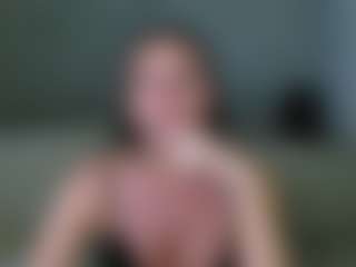 Carlalicious's Live Sex Cam Show