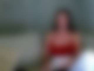 Live cam show with Carlalicious - Cosplay MILF on madthumbs