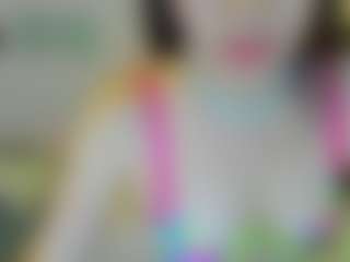 Live cam show with sofiapaz - Petite on xDating