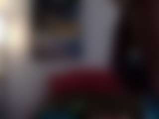 Live cam show with Chanellipsx - Ebony MILF on Dare Cams