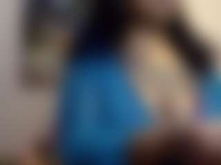 Live cam show with Chanellipsx - Living Room on Soda Cam
