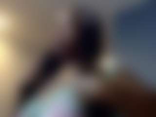 Live cam show with Chanellipsx - Thick on Camsoda