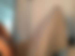 Live cam show with Butterfly Booty - BBW Teen (18+) on fapnchat