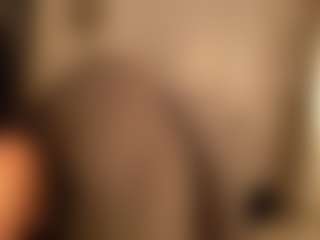 Live cam show with Butterfly Booty - Ebony Teen (18+) on Cam Slut