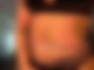 Live cam show with Butterfly Booty - Squirt on Instabang