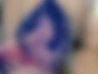 Live cam show with Butterfly Booty - Bedroom on Dolls Live