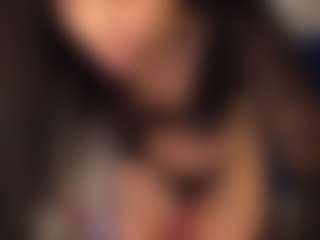 Live cam show with Butterfly Booty - Tease Black on Cam Slut