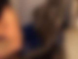 Live cam show with Butterfly Booty - Bedroom Ebony on Camsoda