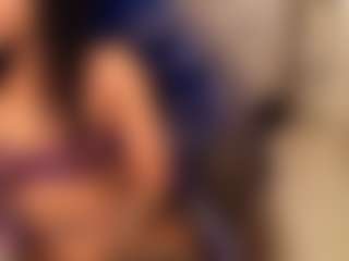 Live cam show with Butterfly Booty - Spank Ebony on Camsoda