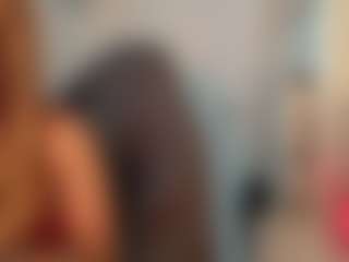 Live-Cam-Show mit Butterfly Booty - Dildo Or Vibrator auf Camsoda