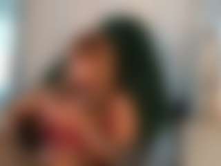 Live-camshow met Butterfly Booty - Nipple Piercings op Camsoda