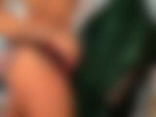 Live cam show with Butterfly Booty - Smoking on Mixed Magazine Live
