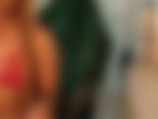 Live cam show with Butterfly Booty - Bedroom Ebony on Fling VIP Chat