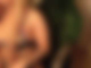 Live cam show with Butterfly Booty - Black Cum on Dare Cams
