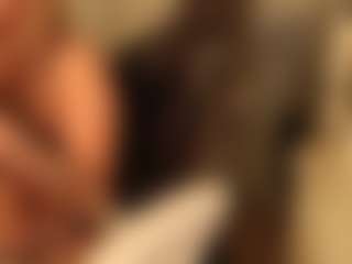 Live cam show with Butterfly Booty - Smoking on Camsoda