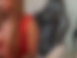 Live cam show with Butterfly Booty - Small Tits Teen (18+) on Adult Interactions