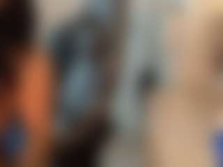 Live cam show with Butterfly Booty - Strip Teen (18+) on CamClone