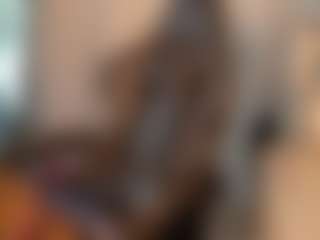 Live cam show with Butterfly Booty - Ebony Anal on Gym Cam Girls