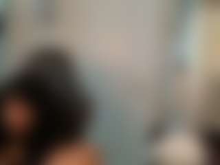 Live cam show with Butterfly Booty - Nipple Piercings on Hubzter Live