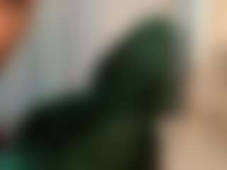 Live cam show with Butterfly Booty - Black Small Tits on livesuperchat.net