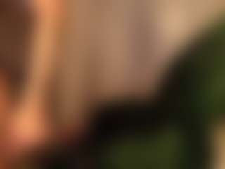 Live cam show with Butterfly Booty - Bedroom Curvy on Milfs Live