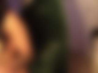 Live cam show with Butterfly Booty - Fingering on Camsoda