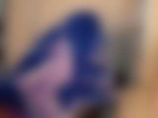 Live cam show with Butterfly Booty - Small Tits Toys on chickslive.net