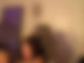 Live cam show with Butterfly Booty - Tease on Camsoda